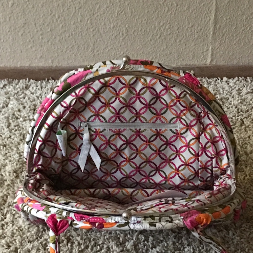 Vera Bradley purse - Picture 2 of 3